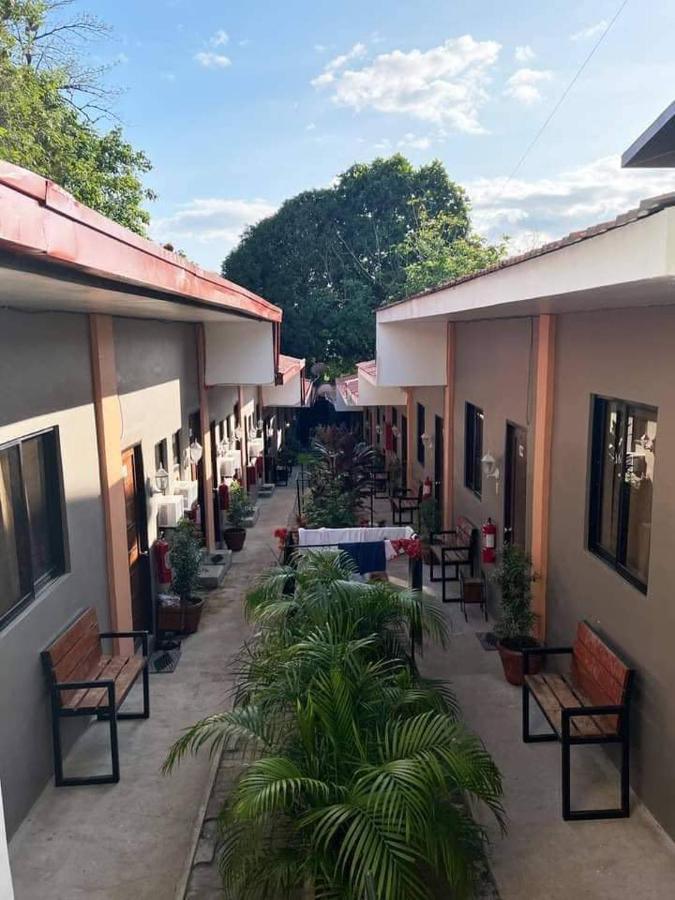 Cebuana'S Travelers Inn Coron Exterior photo